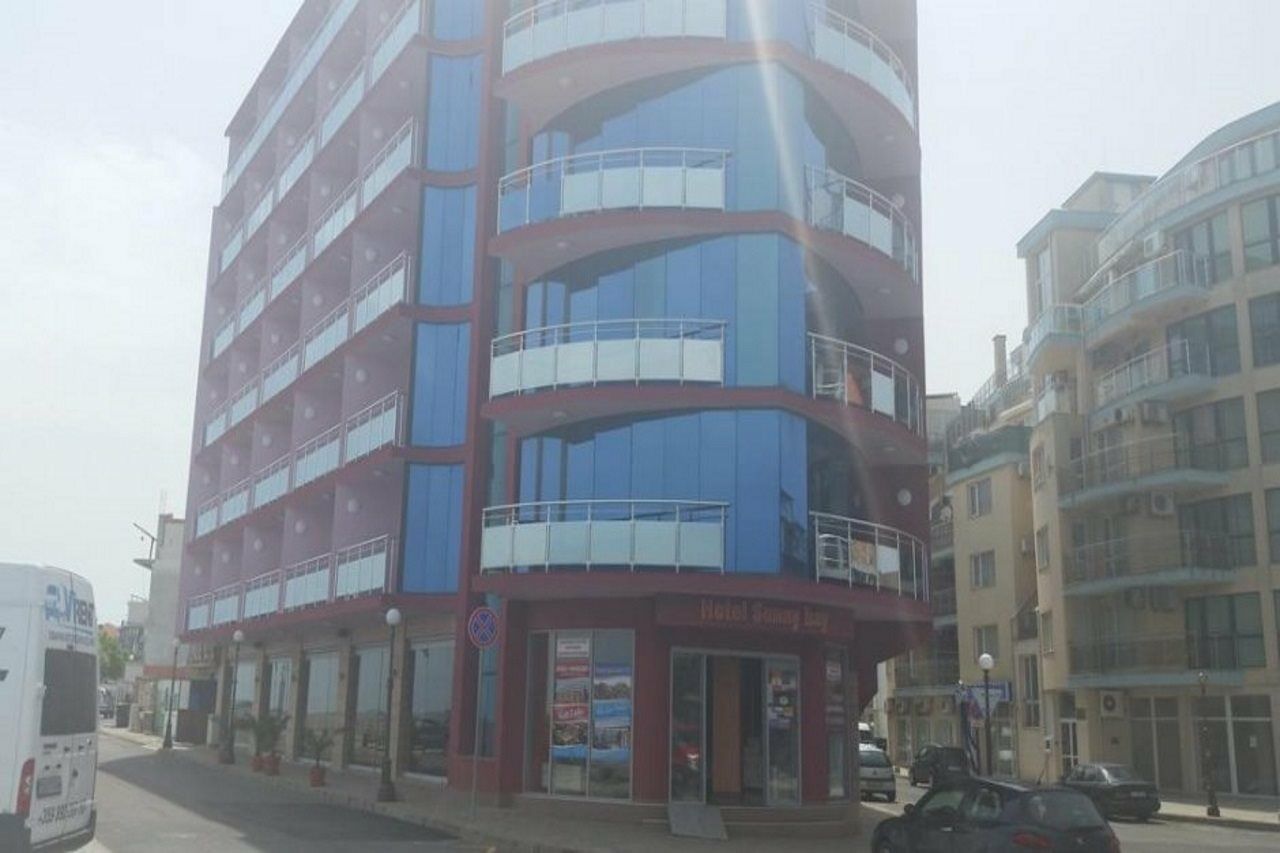 Sunny Bay Beach Hotel Pomorie Bagian luar foto